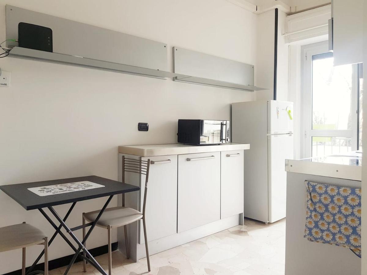 Appartamento Zuretti 42 Mailand Exterior foto